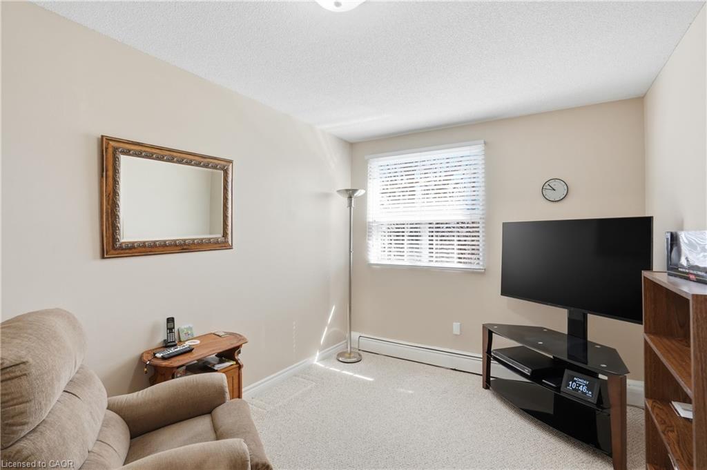 512-793 Colborne Street E Property Photo 15
