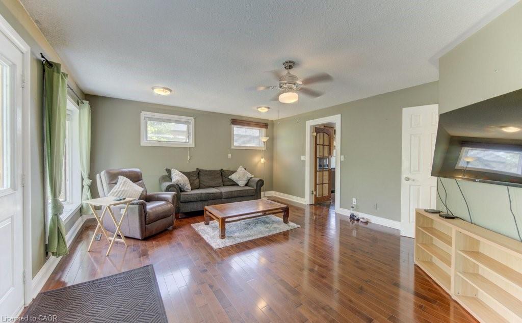 271 London Road W Property Photo 13