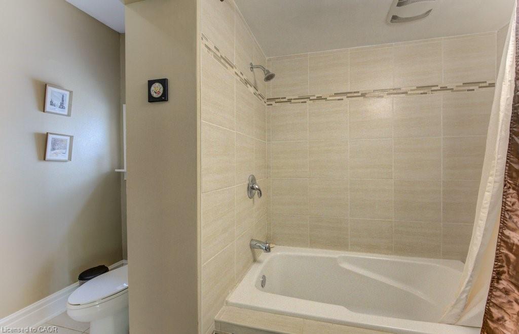 271 London Road W Property Photo 15