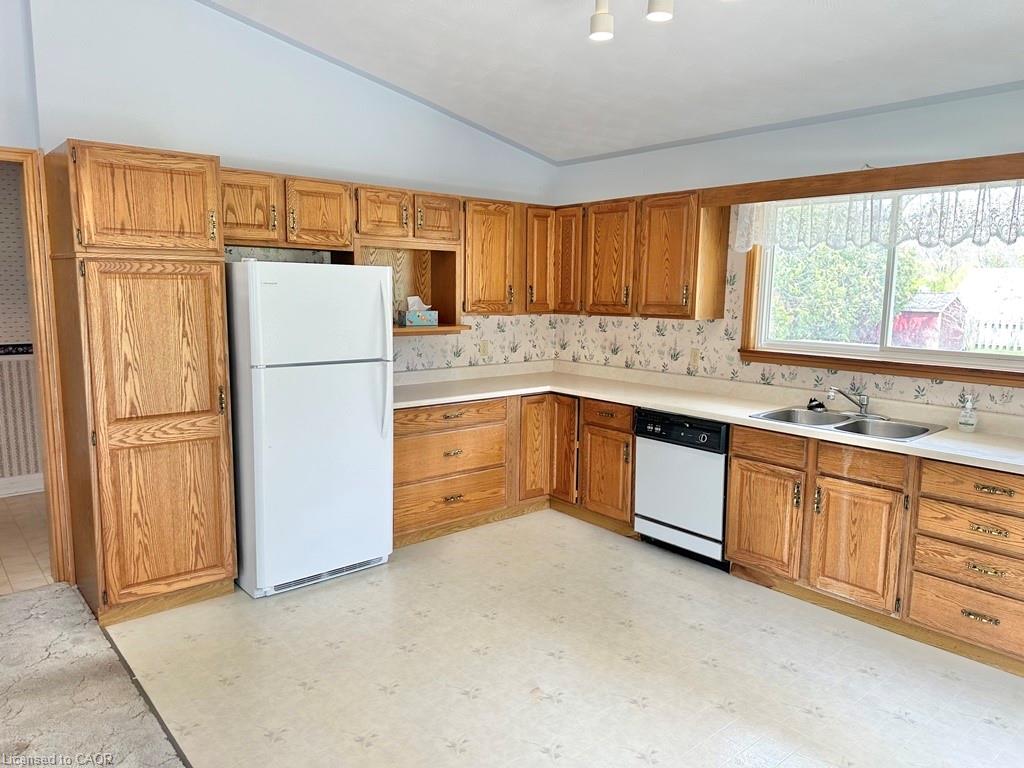 165 Highway 6 Property Photo 21