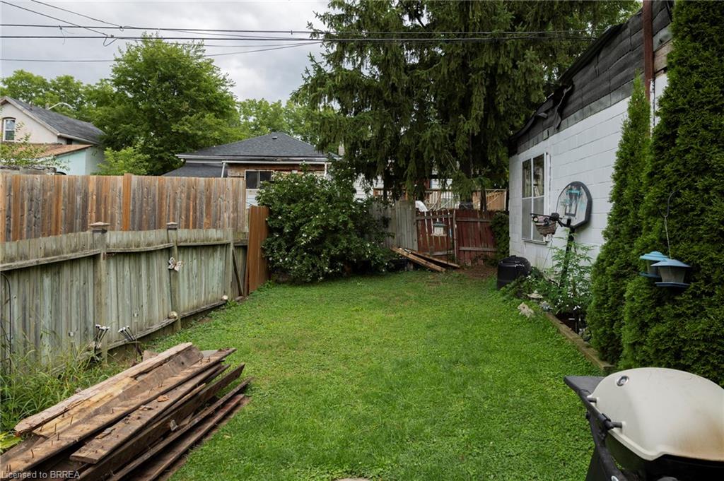 20 Superior Street Property Photo 3