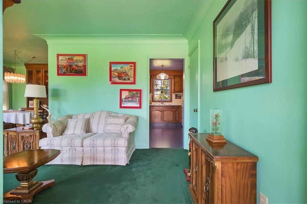 2117 Edinburgh Drive Property Photo 7