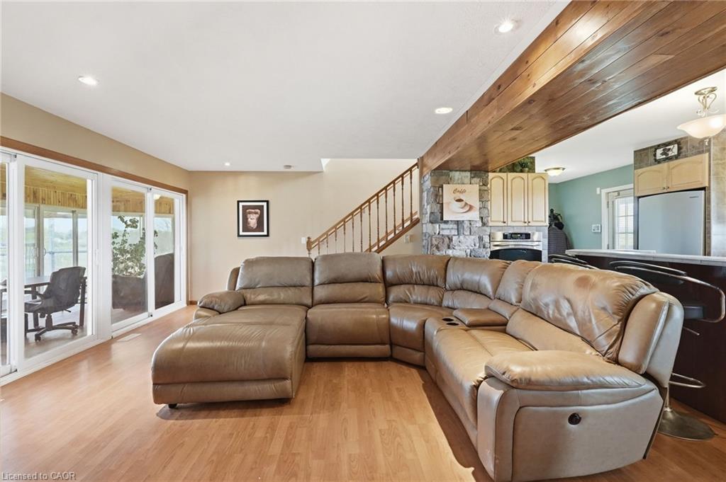 111 Erie Street Property Photo 16