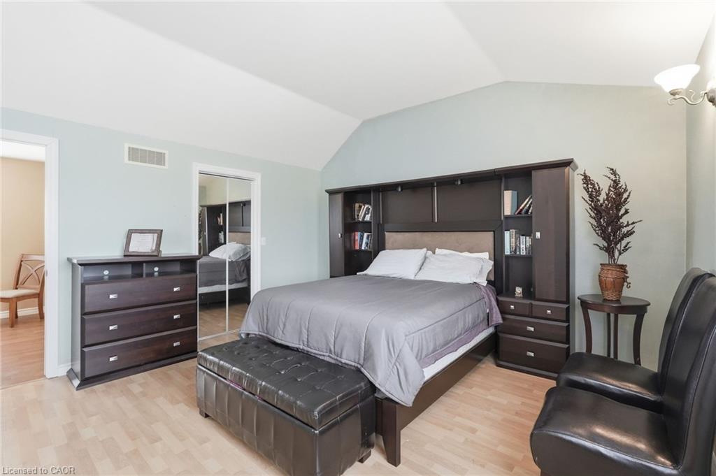 111 Erie Street Property Photo 23