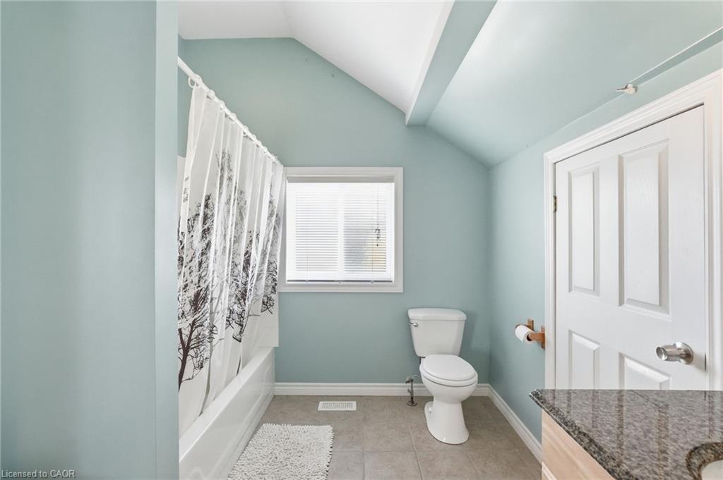 111 Erie Street Property Photo 25