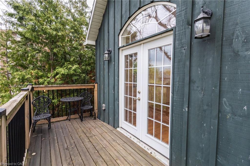 42 Erie Avenue Property Photo 29
