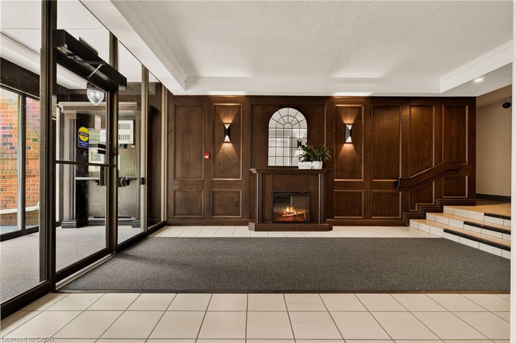510-1225 North Shore Boulevard E Property Photo 5