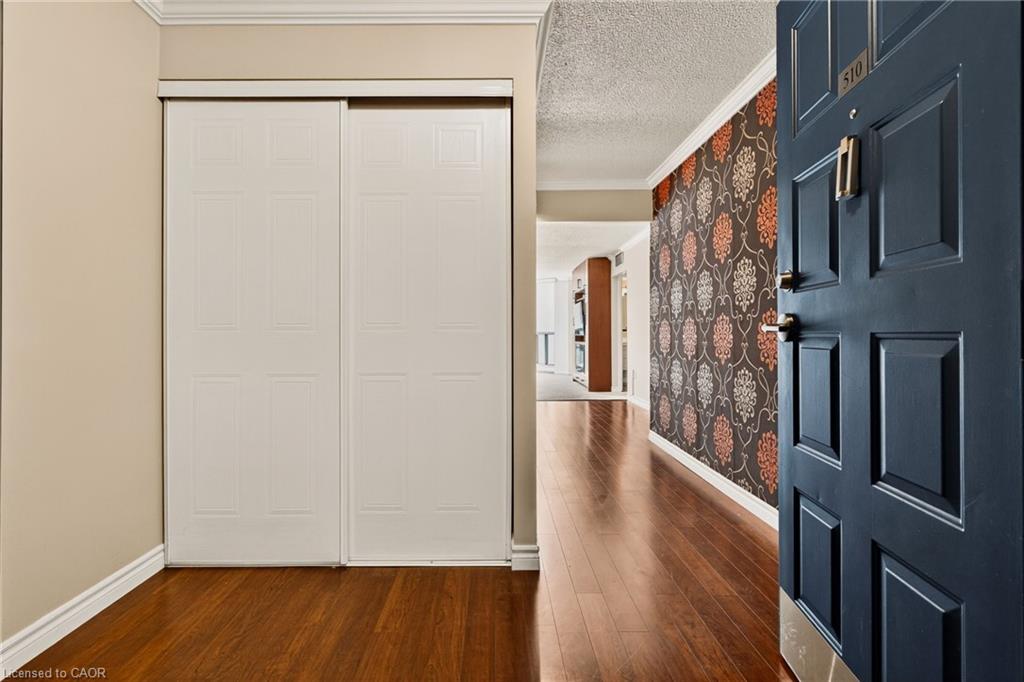 510-1225 North Shore Boulevard E Property Photo 6