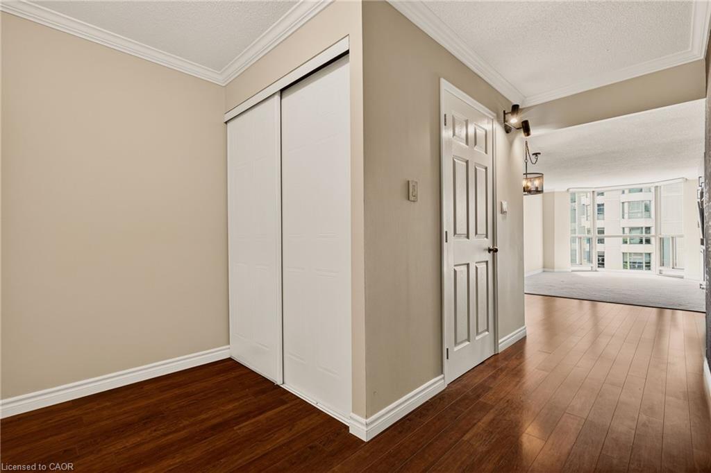 510-1225 North Shore Boulevard E Property Photo 7