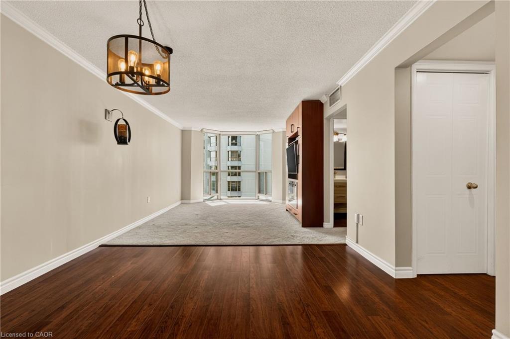 510-1225 North Shore Boulevard E Property Photo 9