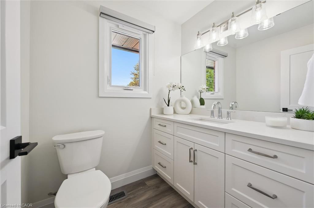 10 Alexander Avenue Property Photo 15
