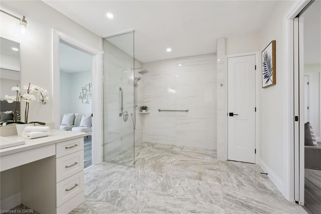 10 Alexander Avenue Property Photo 21