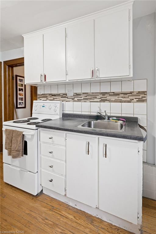 22 Dellroy Avenue Property Photo 32