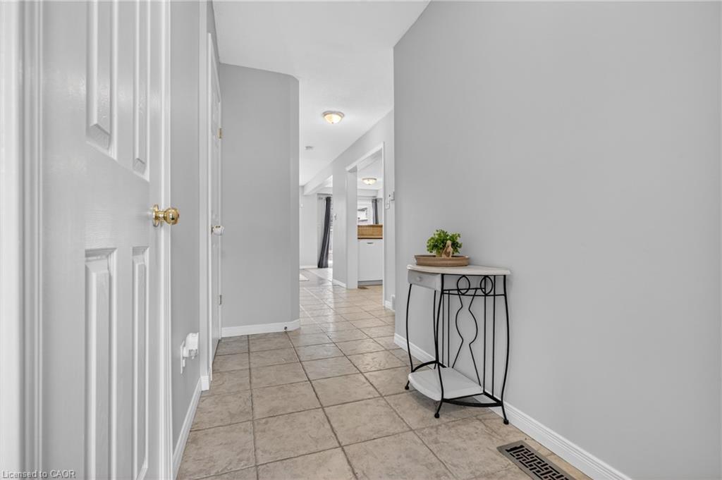 12 Ferncliffe Street Property Photo 5