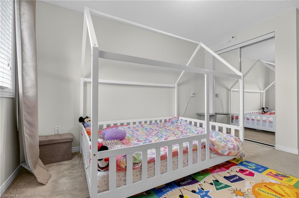 12 Ferncliffe Street Property Photo 27