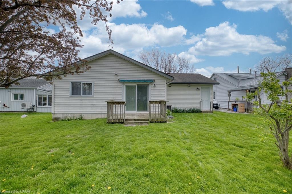 424 John Street Property Photo 22