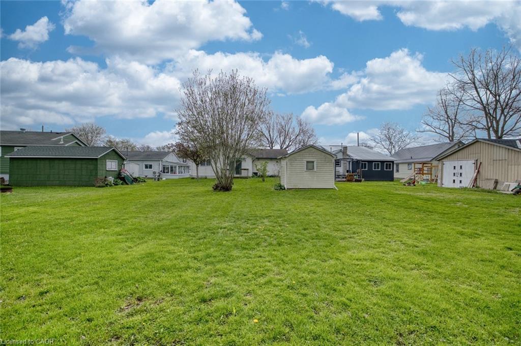 424 John Street Property Photo 25