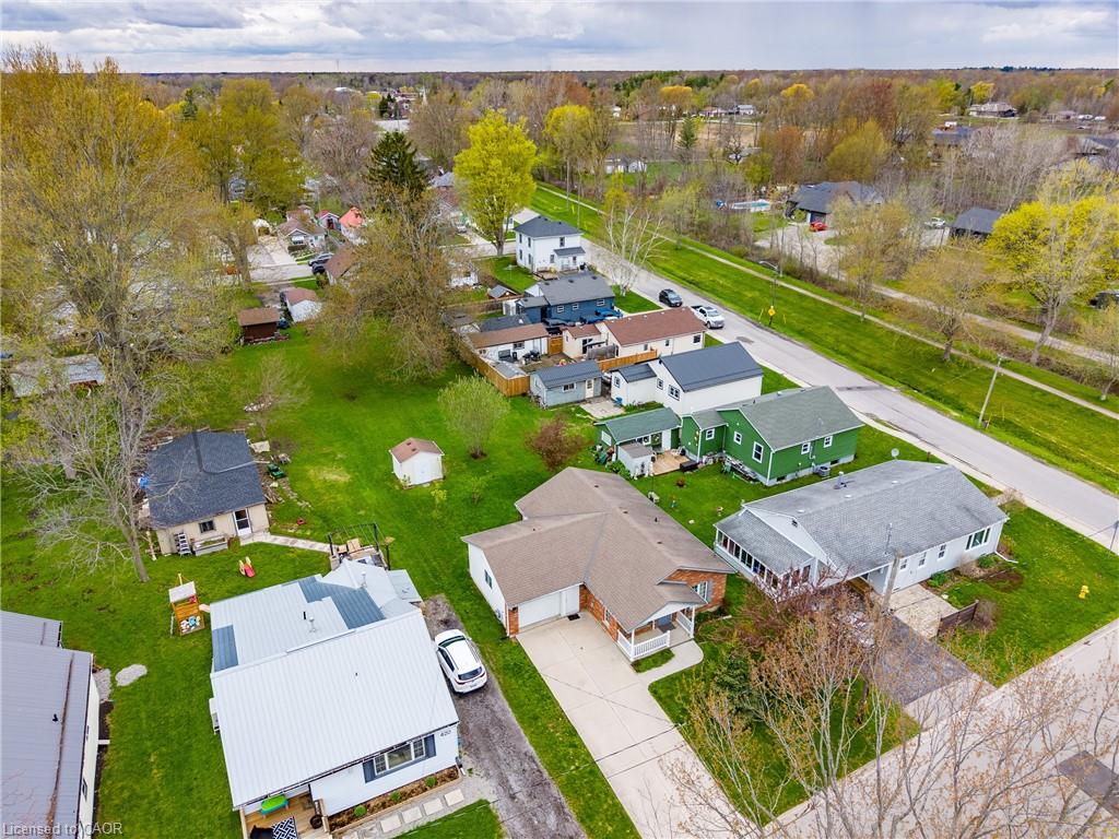 424 John Street Property Photo 26