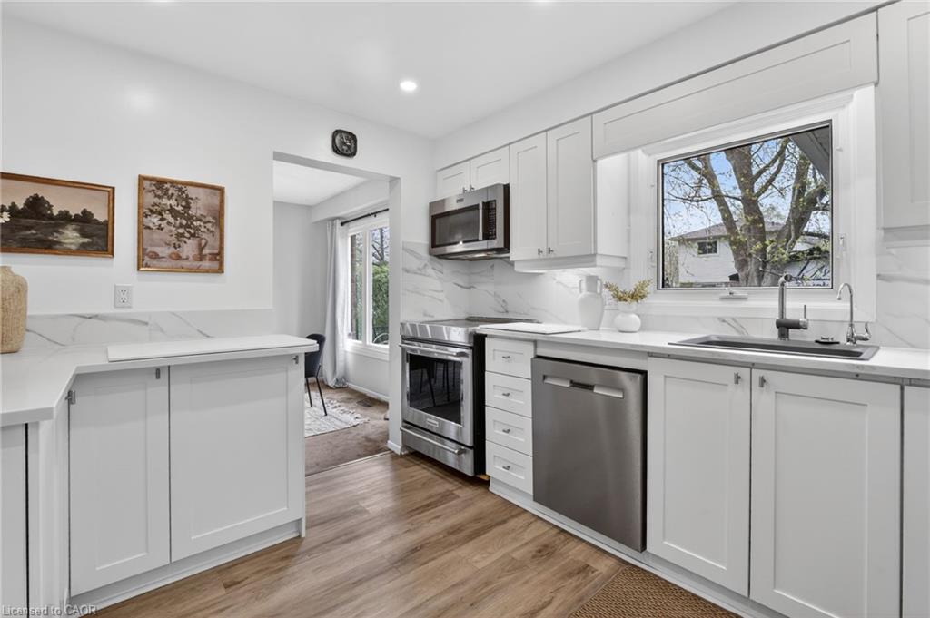 153 Chalmers Street Property Photo 14