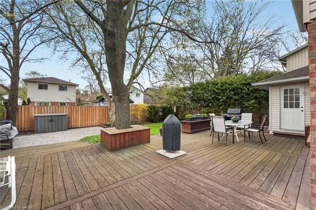 153 Chalmers Street Property Photo 35