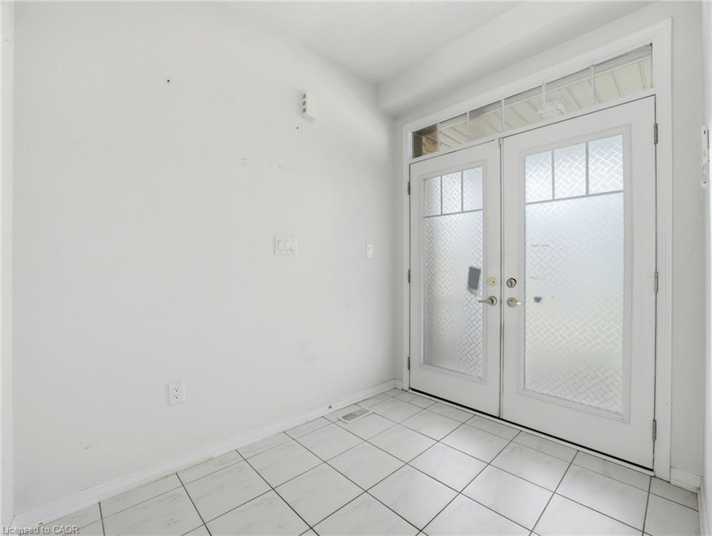 59 July Avenue Property Photo 4
