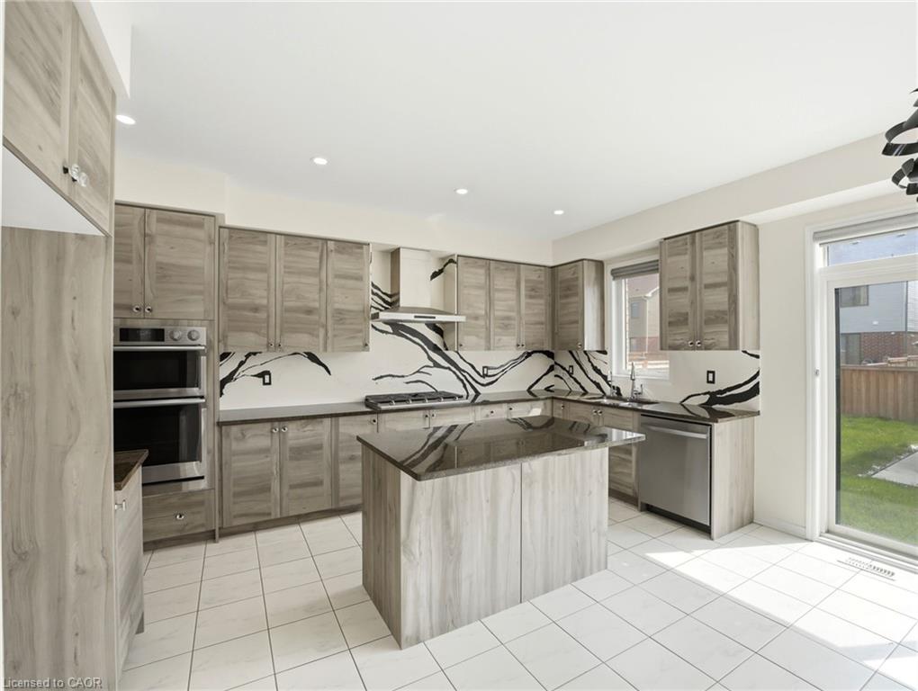59 July Avenue Property Photo 10