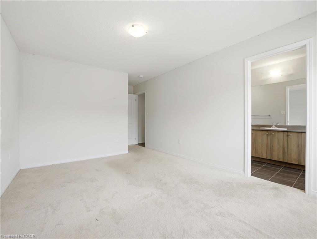 59 July Avenue Property Photo 28
