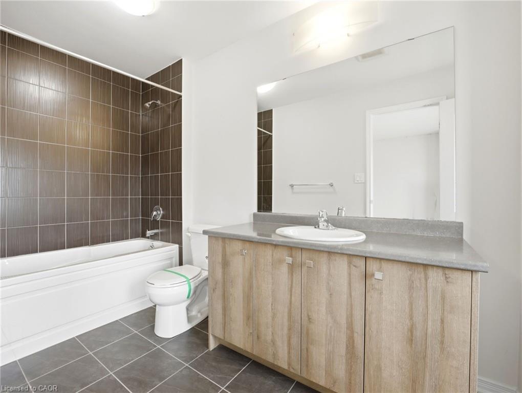 59 July Avenue Property Photo 37