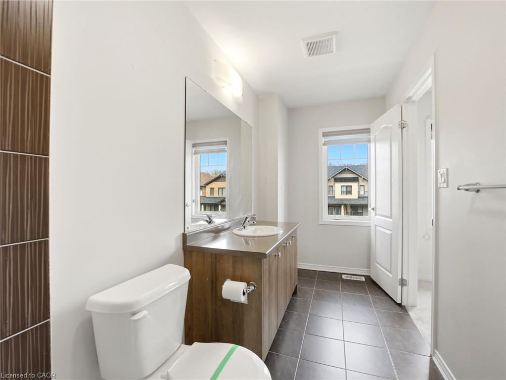 59 July Avenue Property Photo 38
