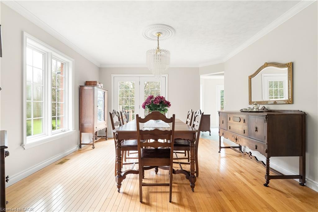 5445 Fifth Line Property Photo 15