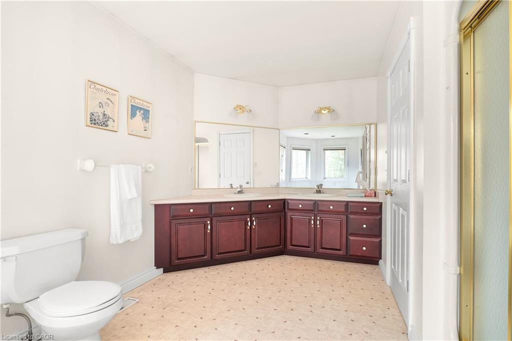 5445 Fifth Line Property Photo 18