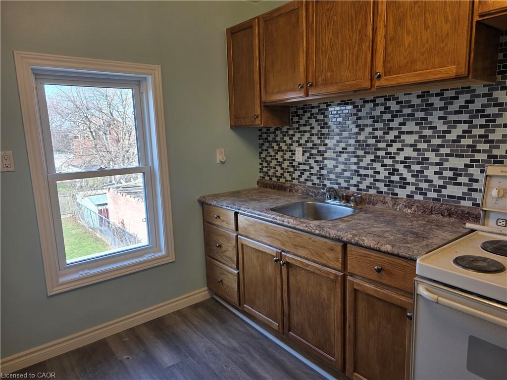 182 Marlborough Street Property Photo 19