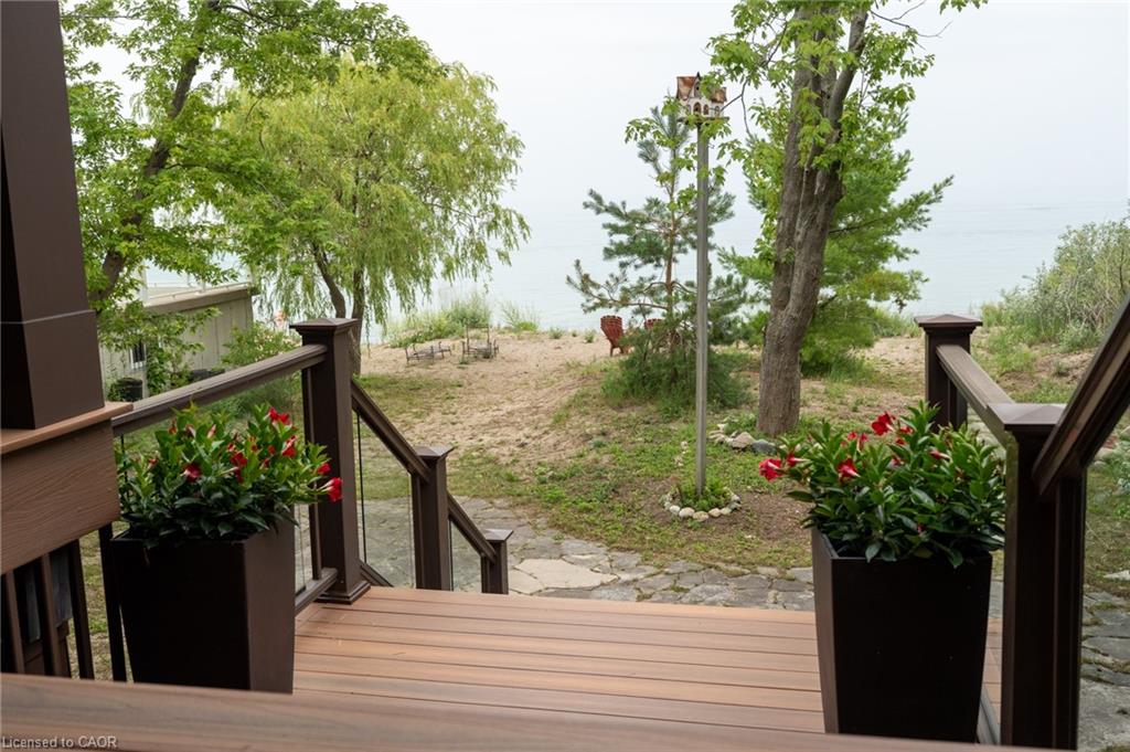 86649 Amberley Beach Road Property Photo 2
