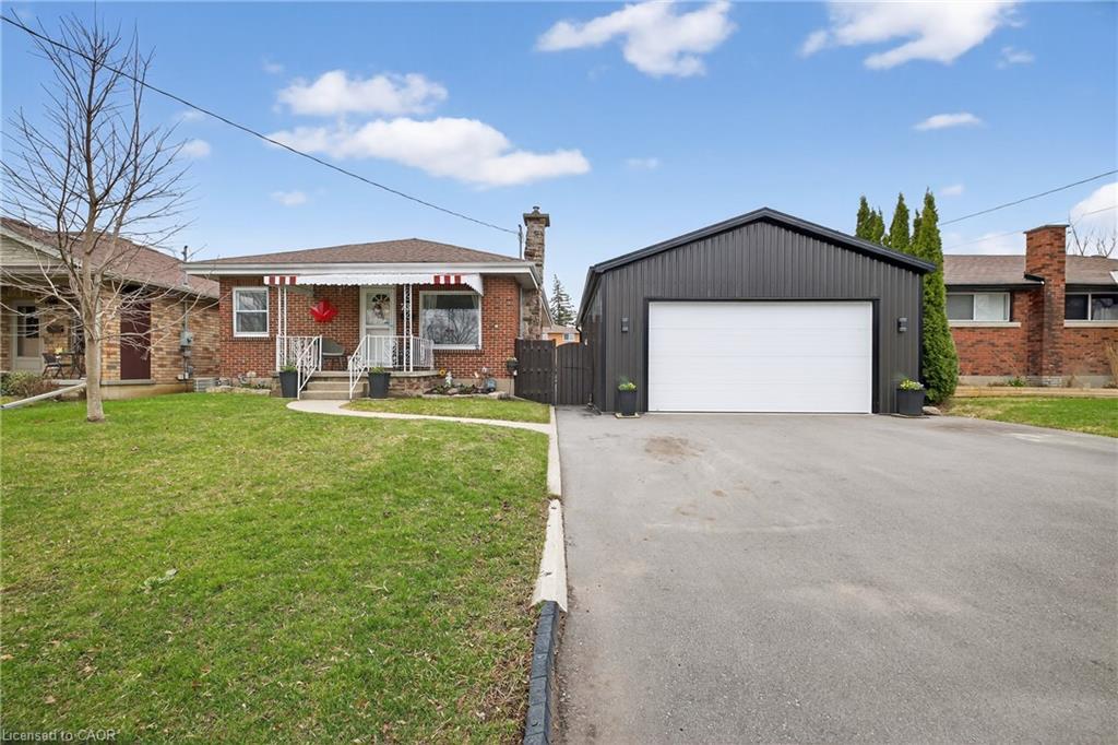 73 Avondale Street Property Photo 1