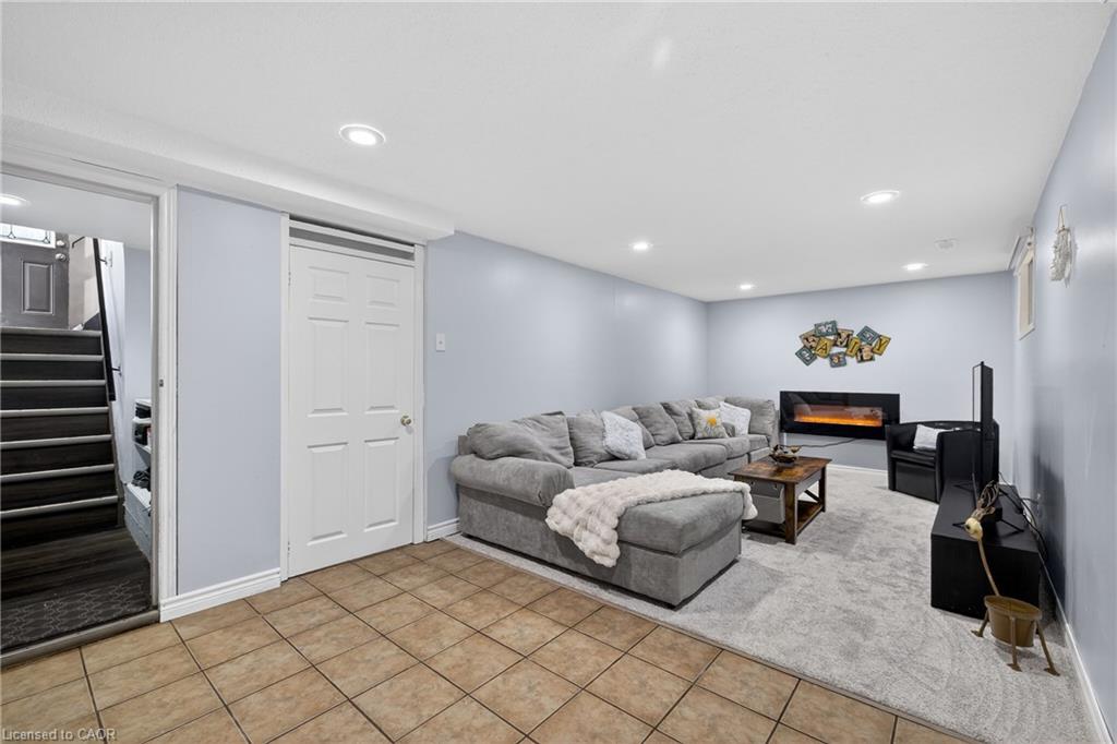 73 Avondale Street Property Photo 25