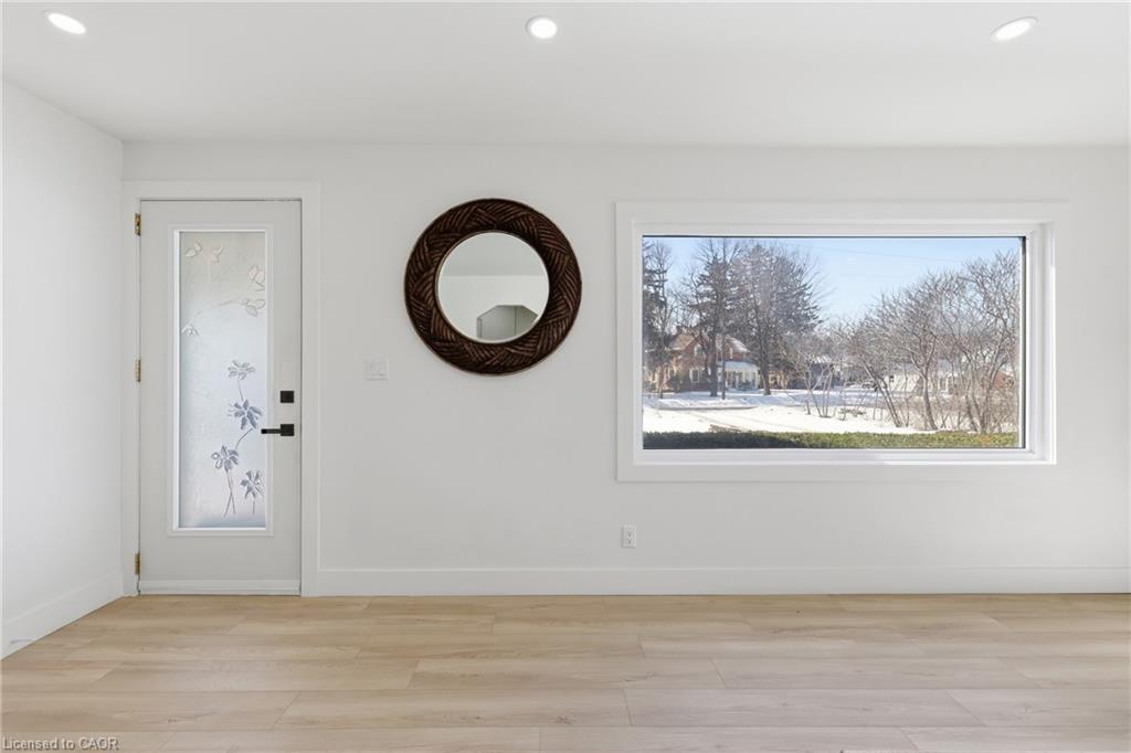 74 Freelton Road Property Photo 3