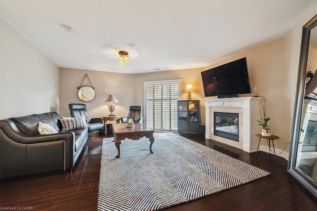 3-120 Bronte Road Property Photo 43