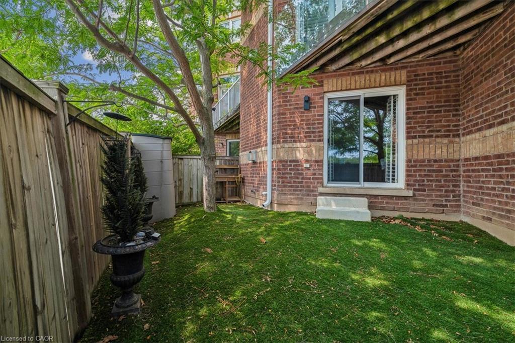 3-120 Bronte Road Property Photo 44