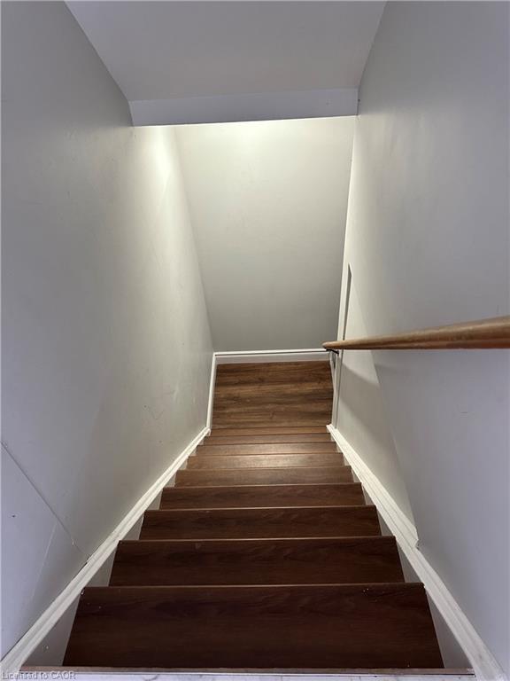 5 Norval Crescent Property Photo 31