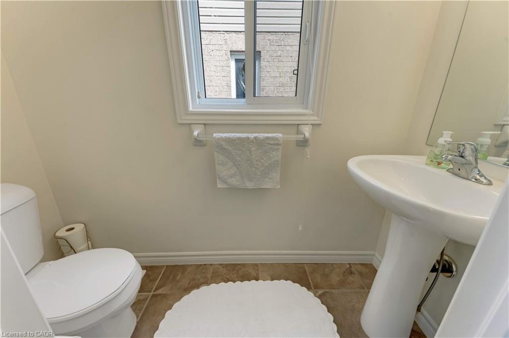 109 Robert Simone Way Property Photo 13