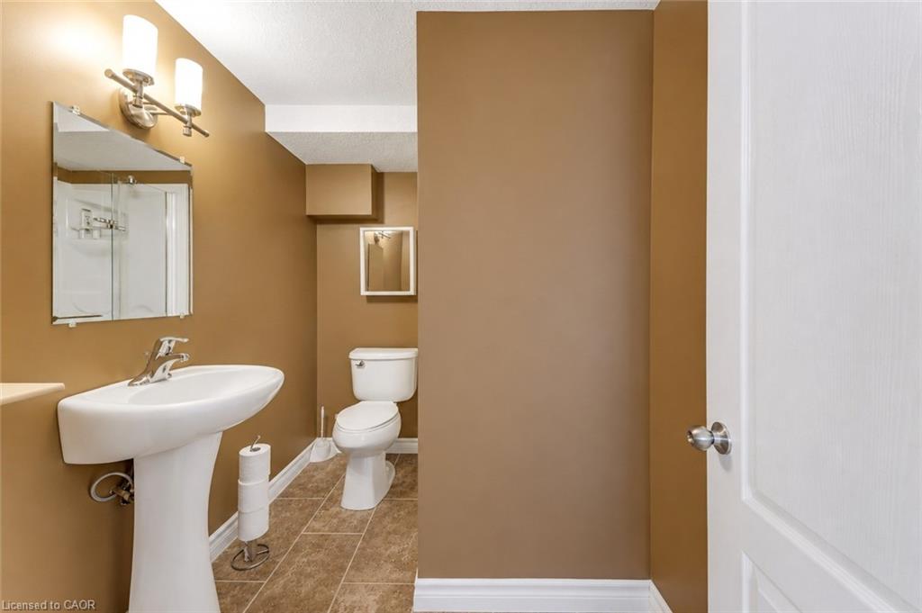 109 Robert Simone Way Property Photo 35