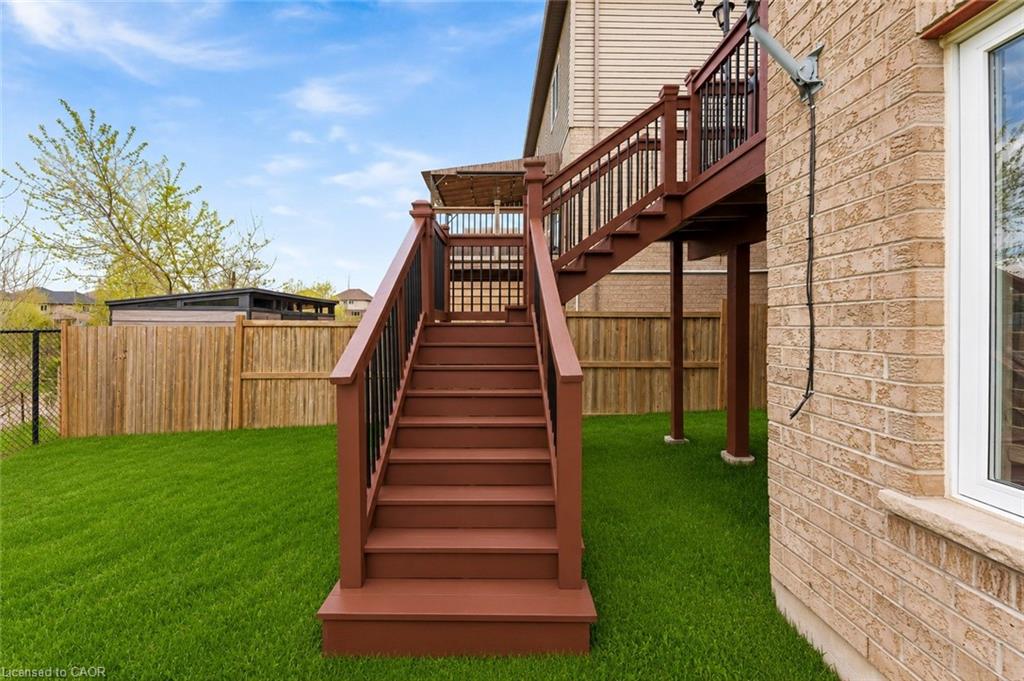 109 Robert Simone Way Property Photo 39