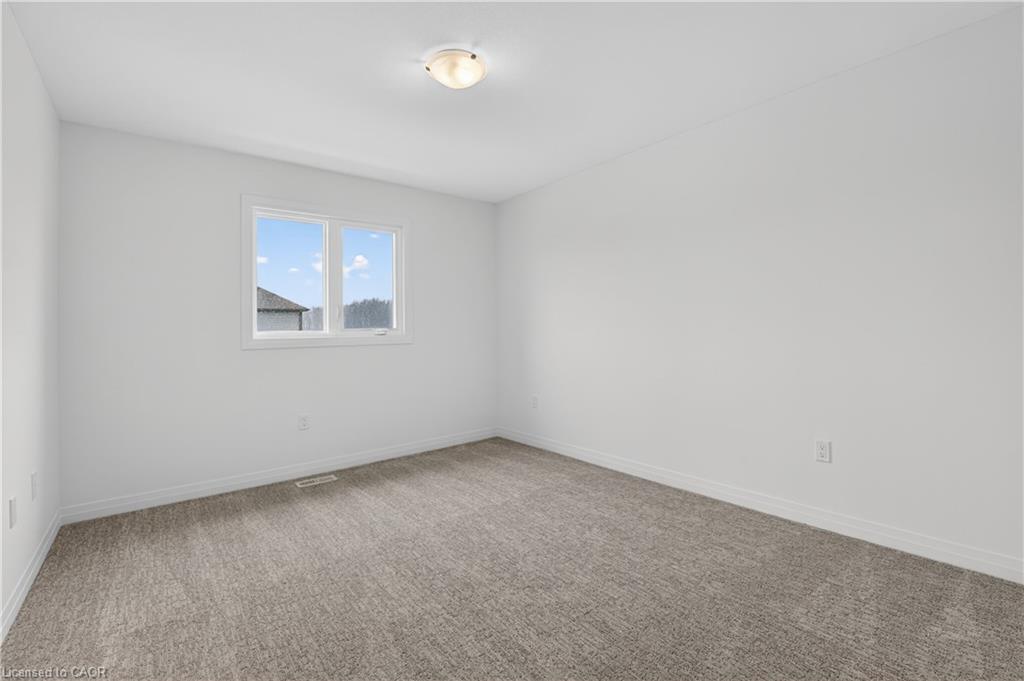 1034 Kraft Road N Property Photo 31