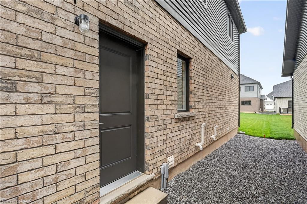 1034 Kraft Road N Property Photo 48