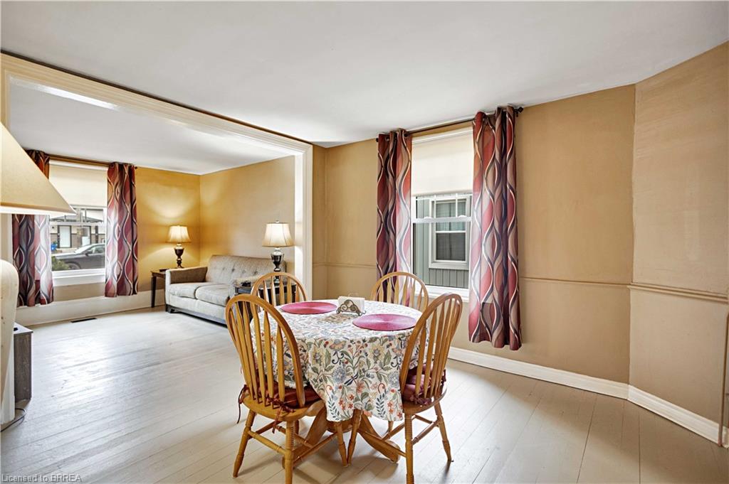 303 Dalhousie Street Property Photo 7
