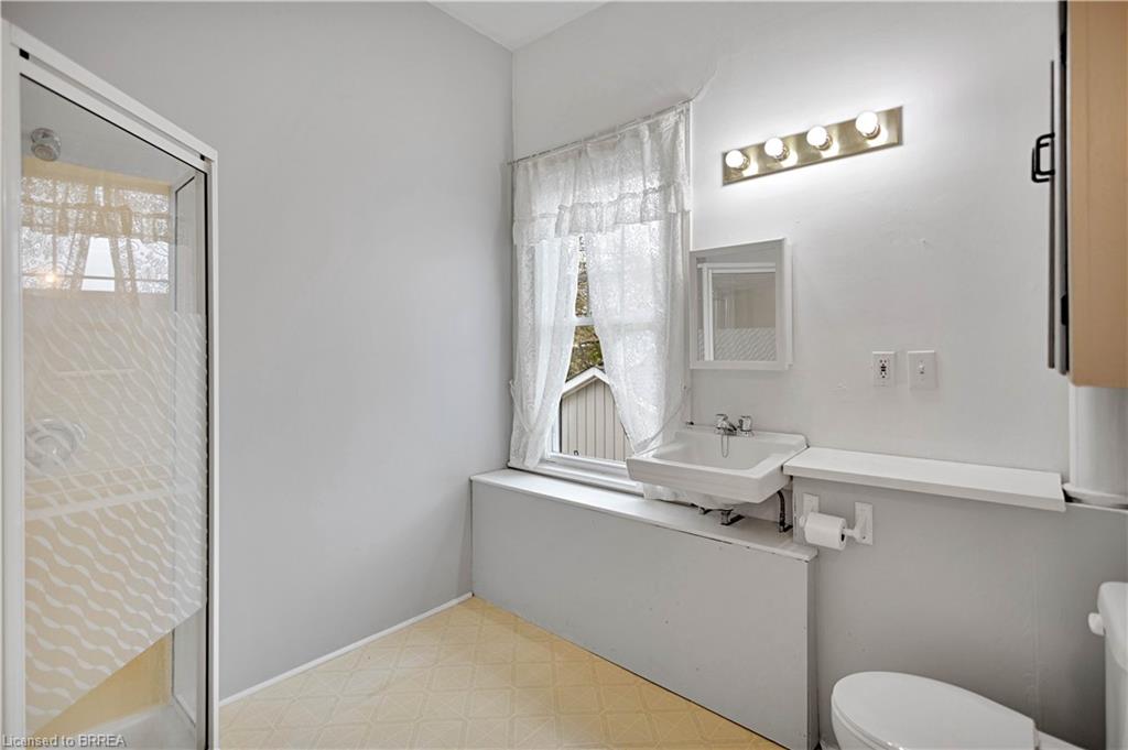 303 Dalhousie Street Property Photo 26