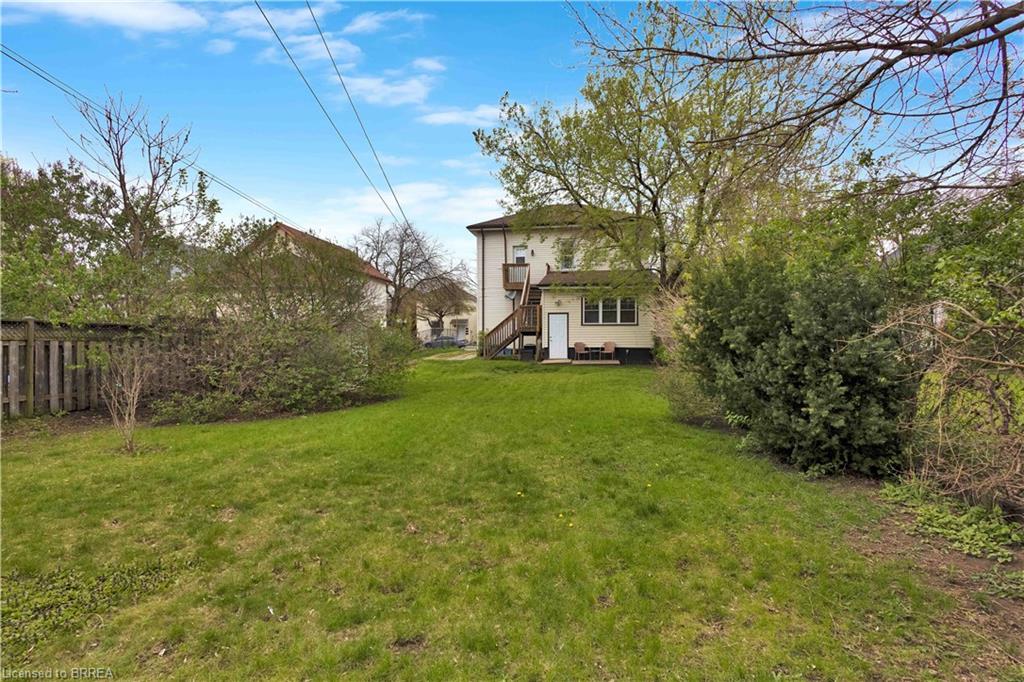 303 Dalhousie Street Property Photo 33