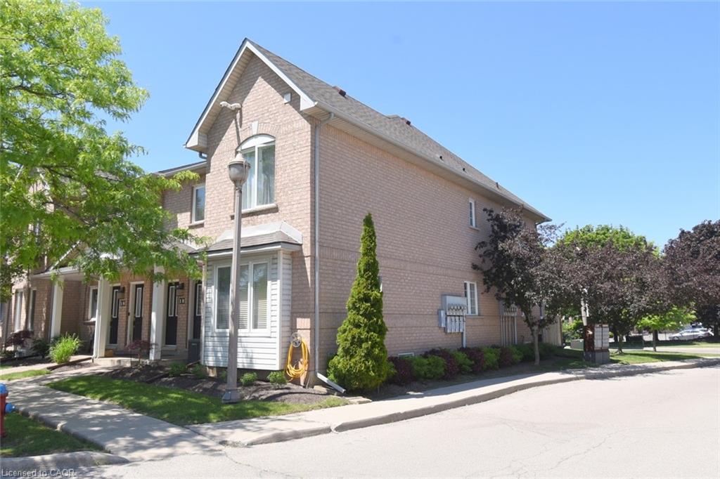 17-2 Harbour Drive Property Photo 2