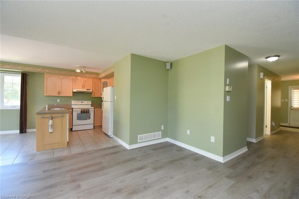 17-2 Harbour Drive Property Photo 6