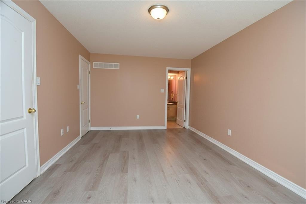 17-2 Harbour Drive Property Photo 18